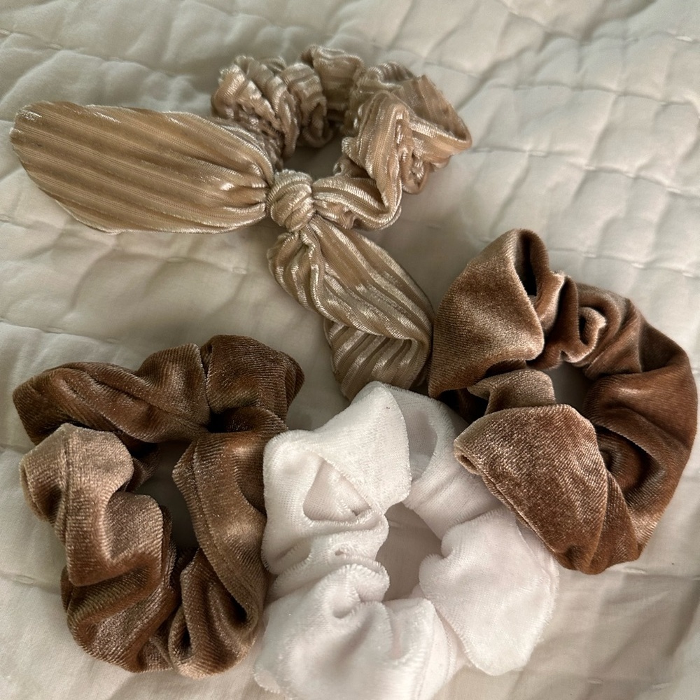 🌷Neutral Hair Accessories🌷